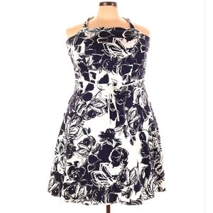 22 R&K ORIGINAL WOMAN, Navy/White Floral Halter Summer Dress